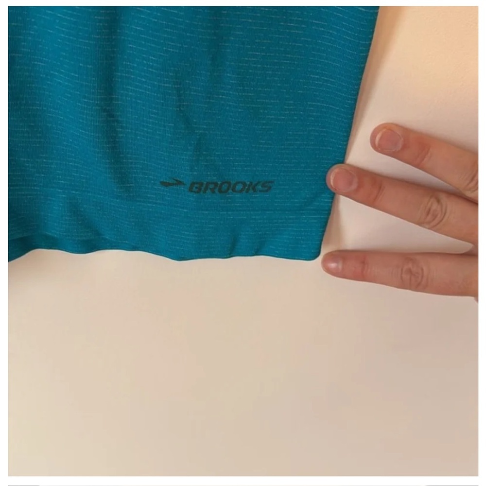 ⭐️ Brooks Running Women’s 'Streaker' Short Sleeve Tee Size Large - Picture 7 of 8